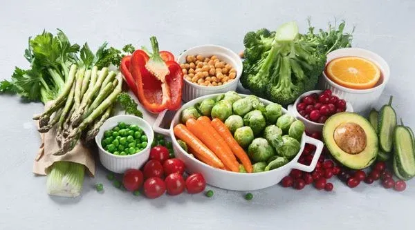 Dấu hiệu và triệu chứng của việc thiếu vitamin ở người ăn chay