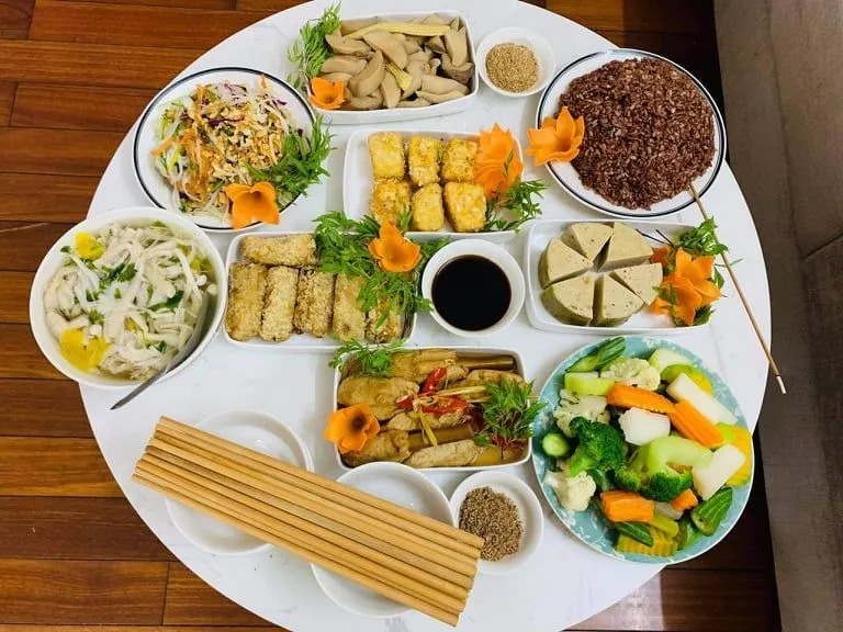 Lợi Ích Tuyệt Vời Của Thực Đơn Ăn Chay Mùa Hè
