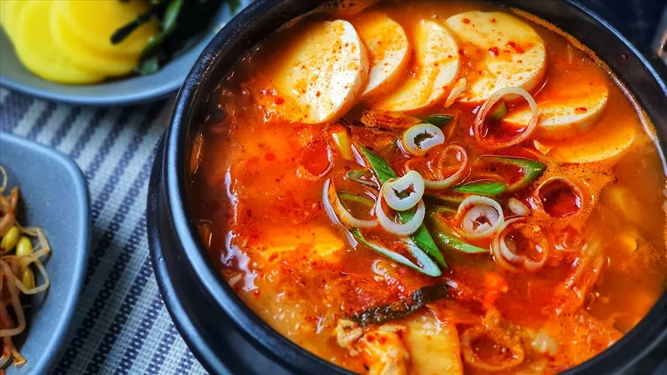 Mẹo chọn và bảo quản đậu hũ luôn tươi ngon